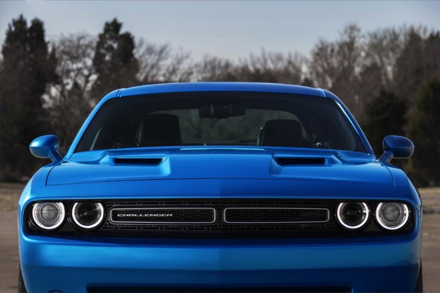  Dodge Challenger SXT 2015 года  (фото 31 из 59)